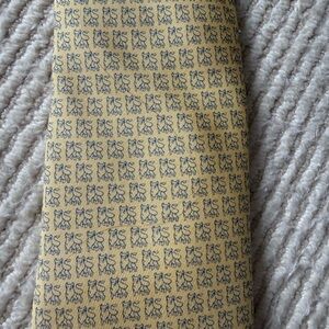 Merrill Lynch Yellow Patterned Tie